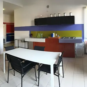 Casa Dana Lerici